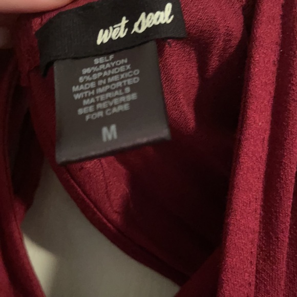 Burgundy romper - Picture 3 of 4